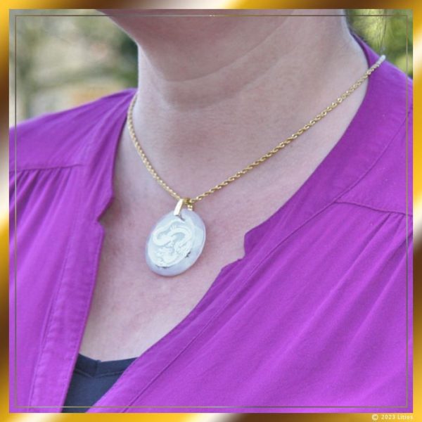 Drachen-Medaillon diamant von Lady Quan Yin – Bild 6